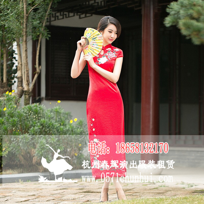 CQP-3003 红色长款绣花旗袍 红色礼仪旗袍